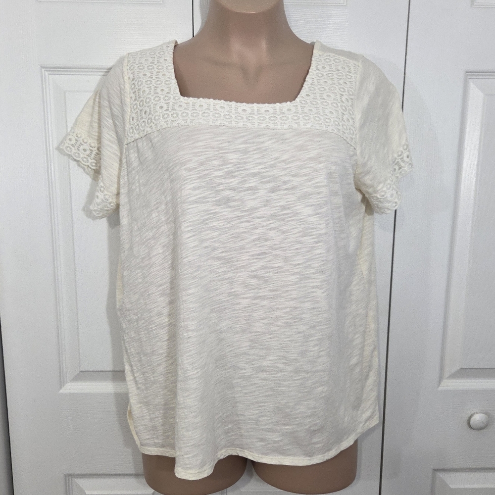 St. John's Bay Ivory Lace Trim Short Sleeve Top Sz 2X ~ Pre-Owned